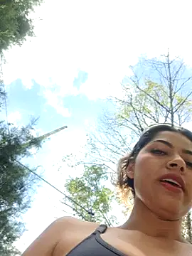  as una77 online show from 04.04.26