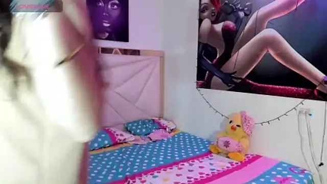 Snapshot of ale-noah chatting on 02.15.26 ale-noah online show from 02.15.26