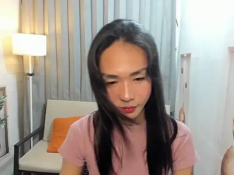 Snapshot of BigCockKiara chatting on 02.08.26 BigCockKiara online show from 02.08.26