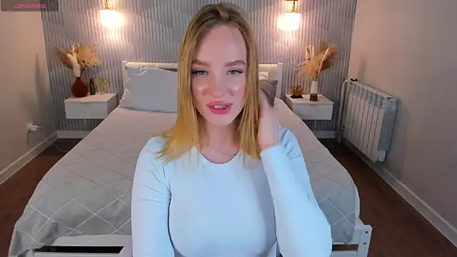 Snapshot of DaraLex_ chatting on 02.09.26 DaraLex online show from 02.09.26