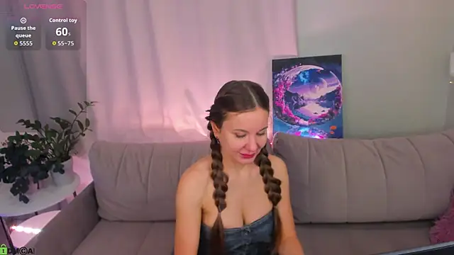 Snapshot of Katrina_Jones_ chatting on 02.22.26 Katrina Jones online show from 02.22.26