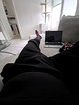 Snapshot of Tommyzzzzzz chatting on 02.08.26 Tommyzzzzzz online show from 02.08.26