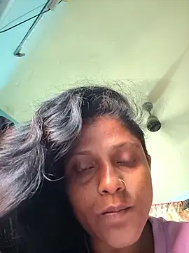 Khushi Roy online show from 03.19.26