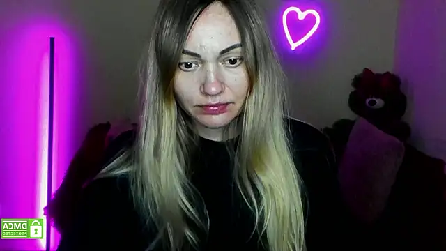 Snapshot of BlondMikey22 chatting on 02.08.26 BlondMikey22 online show from 02.08.26