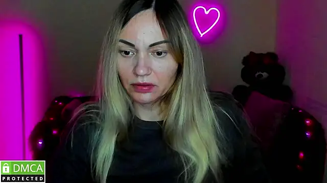 Snapshot of BlondMikey22 chatting on 02.22.26 BlondMikey22 online show from 02.22.26