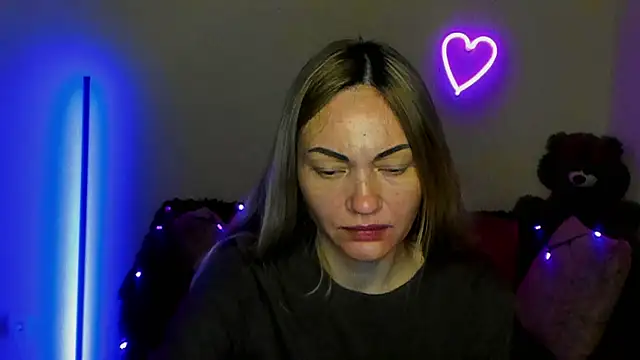 BlondMikey22 online show from 05.13.26