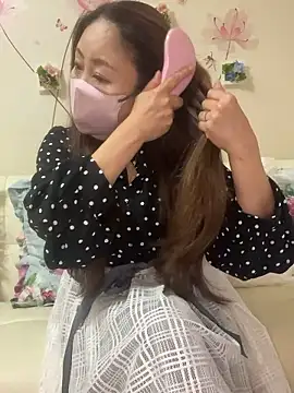 Snapshot of Nokaze-LOVE chatting on 02.27.26 Nokaze-LOVE online show from 02.27.26