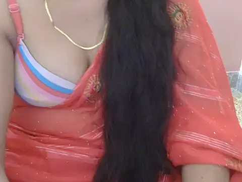 Snapshot of Cute_Sheetal chatting on 05.11.26 Cute Sheetal online show from 05.11.26