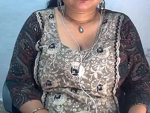 Snapshot of Saniya_K2 chatting on 07.07.26 Saniya K2 online show from 07.07.26