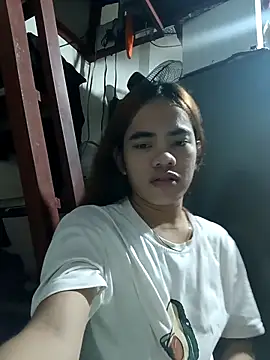 Snapshot of Wildcam21 chatting on 02.25.26 Wildcam21 online show from 02.25.26