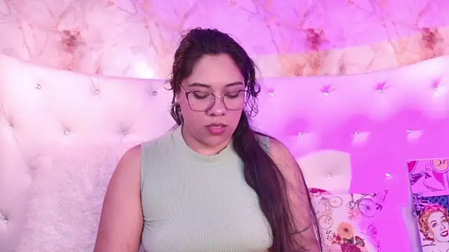 SasshaSpicy online show from 04.08.26