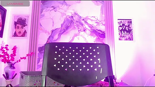 Aranza Dollts online show from 04.06.26