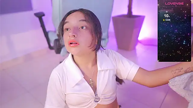 Snapshot of _emily_jonexs chatting on 02.28.26 emily jonexs online show from 02.28.26