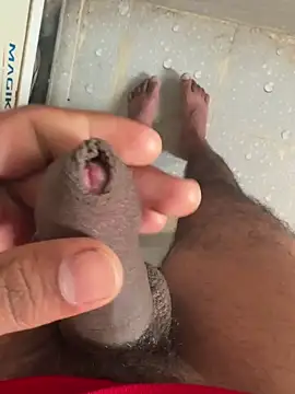 Snapshot of mr__thick chatting on 02.11.26 mr thick online show from 02.11.26