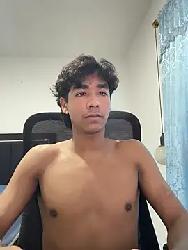 Snapshot of Pedestal_diamant chatting on 02.20.26 Pedestal diamant online show from 02.20.26