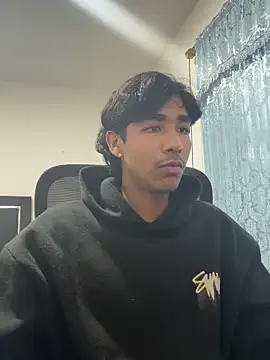 Snapshot of Pedestal_diamant chatting on 02.27.26 Pedestal diamant online show from 02.27.26