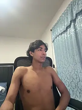 Pedestal diamant online show from 03.06.26