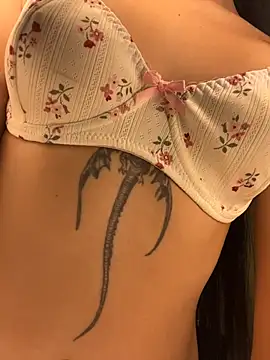 Snapshot of BadLilAngelXXX chatting on 03.09.26 BadLilAngelXXX online show from 03.09.26