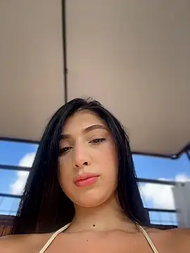 Snapshot of BadLilAngelXXX chatting on 04.02.26 BadLilAngelXXX online show from 04.02.26