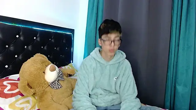 Snapshot of gabriel_x18 chatting on 02.16.26 gabriel x18 online show from 02.16.26