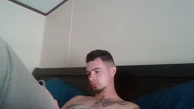 midnightsinz online show from 04.07.26