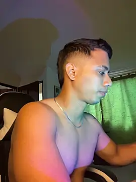 Snapshot of Gael_Velaryx chatting on 04.18.26 Gael Velaryx online show from 04.18.26