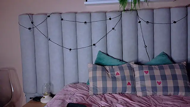 FernandaBrown   online show from 03.15.26