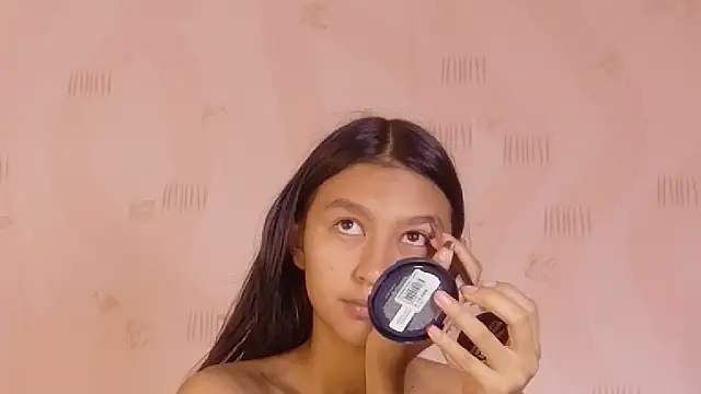 Snapshot of ThinPrincesss chatting on 02.14.26 ThinPrincesss online show from 02.14.26