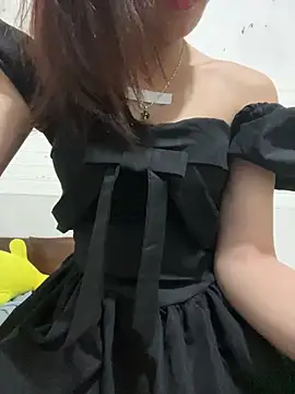 Snapshot of DoliceGirl2k chatting on 05.02.26 DoliceGirl2k online show from 05.02.26