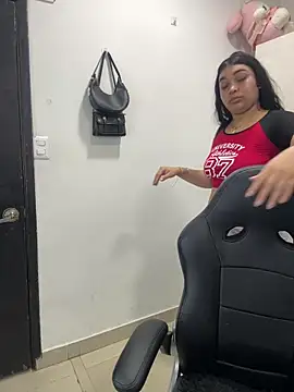 Snapshot of big_booty_girl chatting on 03.01.26 big booty girl online show from 03.01.26