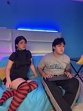 EmilyAndAndrew online show from 02.16.26