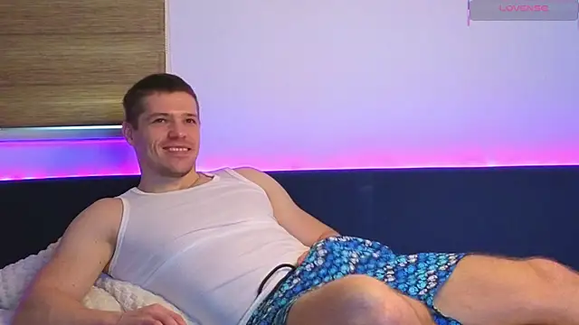 JulianTurner online show from 04.02.26