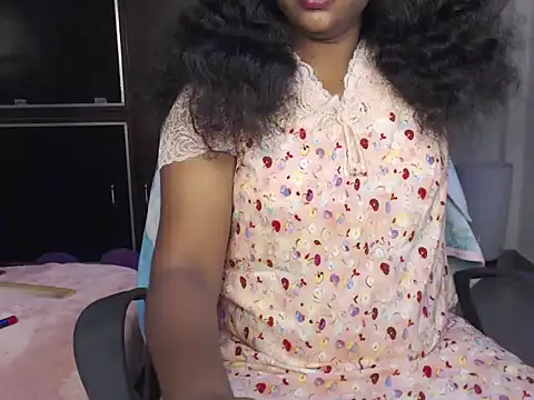 Snapshot of VixenNandhu chatting on 07.07.26 VixenNandhu online show from 07.07.26