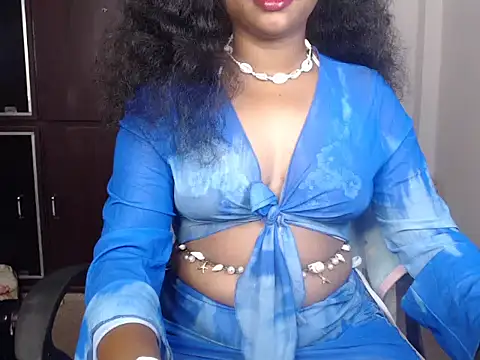 Snapshot of VixenNandhu chatting on 07.26.26 VixenNandhu online show from 07.26.26
