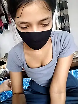 Naina-hott online show from 04.22.26