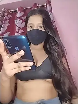 Snapshot of Naina-hott chatting on 07.29.26 Naina-hott online show from 07.29.26