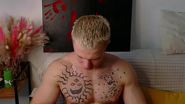 Snapshot of SterlingNoir chatting on 02.18.26 SterlingNoir online show from 02.18.26