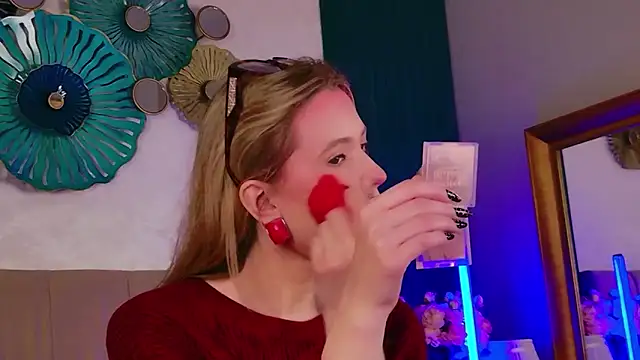 Beckie White online show from 03.02.26