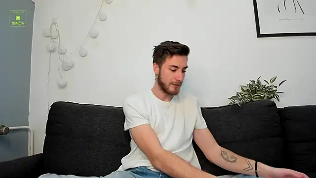 Snapshot of Harvey_Wiliams chatting on 02.16.26 Harvey Wiliams online show from 02.16.26