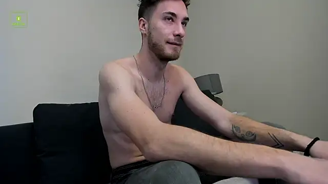 Snapshot of Harvey_Wiliams chatting on 02.22.26 Harvey Wiliams online show from 02.22.26