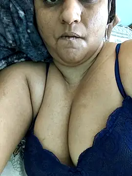 Snapshot of Shivangi_cam chatting on 02.20.26 Shivangi cam online show from 02.20.26