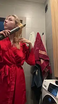 Snapshot of LovelyMiley chatting on 02.28.26 LovelyMiley online show from 02.28.26