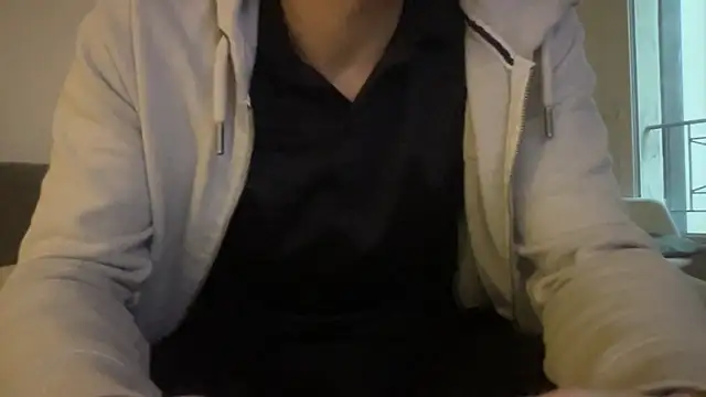 Snapshot of raoulbtnbois chatting on 02.17.26 raoulbtnbois online show from 02.17.26