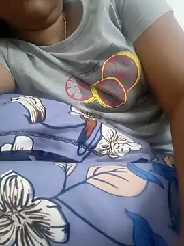 Snapshot of Fantasy_Queen94 chatting on 02.09.26 Fantasy Queen94 online show from 02.09.26