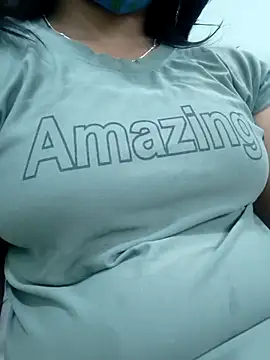 Snapshot of Fantasy_Queen94 chatting on 02.20.26 Fantasy Queen94 online show from 02.20.26