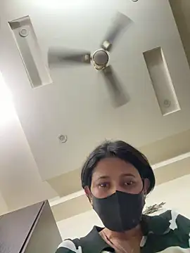 raavigirl online show from 03.05.26