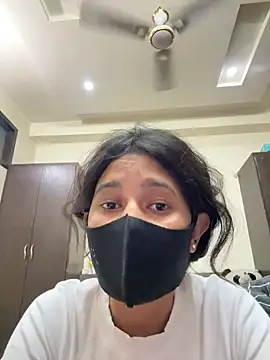 raavigirl online show from 03.17.26