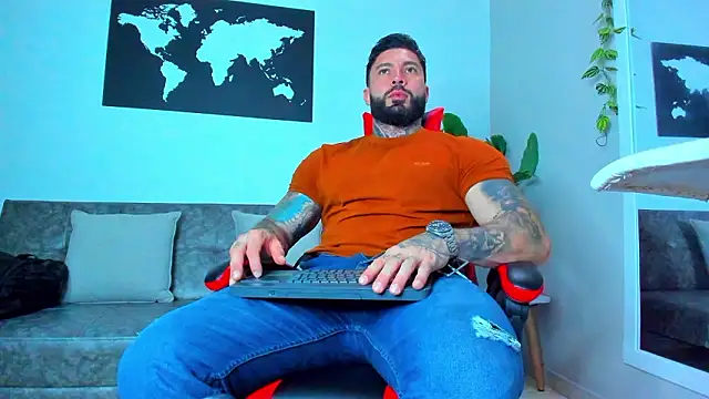 Alessrose online show from 03.05.26