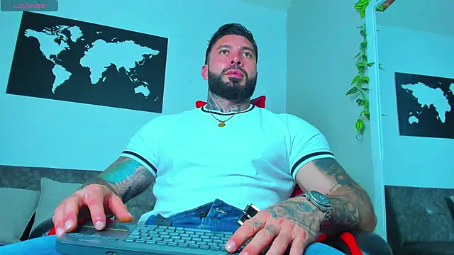 Alessrose online show from 04.14.26