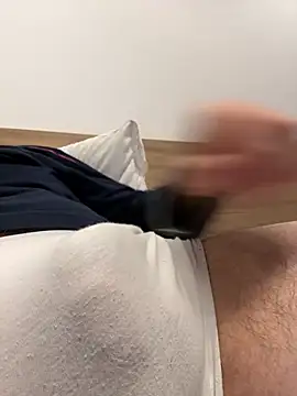 Snapshot of PeneSpessoUncut chatting on 02.23.26 PeneSpessoUncut online show from 02.23.26